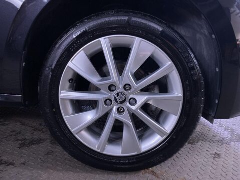 Skoda Kamiq 1.0 TSI SE Drive SUV 5dr Petrol Manual Euro 6 (s/s) (110 ps) Sat Nav 12