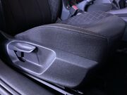 Skoda Kamiq 1.0 TSI SE Drive SUV 5dr Petrol Manual Euro 6 (s/s) (110 ps) Sat Nav 26