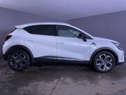 Renault Captur 1.6 E-TECH techno SUV 5dr Petrol Hybrid Auto Euro 6 (s/s) (145 ps) Professi 9