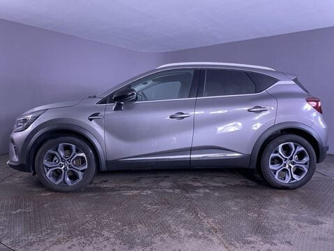 Renault Captur 1.6 E-TECH techno SUV 5dr Petrol Hybrid Auto Euro 6 (s/s) (145 ps) Cruise 5