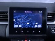 Renault Captur 1.6 E-TECH techno SUV 5dr Petrol Hybrid Auto Euro 6 (s/s) (145 ps) Cruise 20