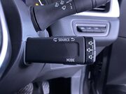 Renault Captur 1.6 E-TECH techno SUV 5dr Petrol Hybrid Auto Euro 6 (s/s) (145 ps) Cruise 33