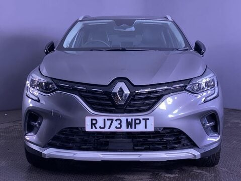 Renault Captur 1.6 E-TECH techno SUV 5dr Petrol Hybrid Auto Euro 6 (s/s) (145 ps) Cruise 3
