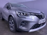 Renault Captur 1.6 E-TECH techno SUV 5dr Petrol Hybrid Auto Euro 6 (s/s) (145 ps) Cruise 11