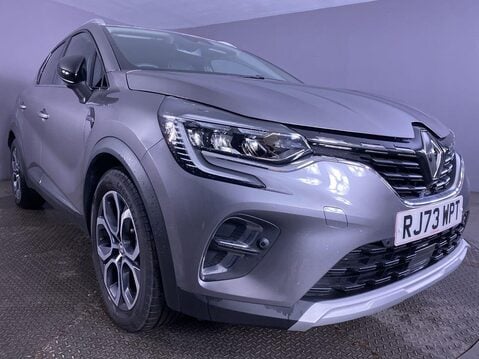 Renault Captur 1.6 E-TECH techno SUV 5dr Petrol Hybrid Auto Euro 6 (s/s) (145 ps) Cruise 11