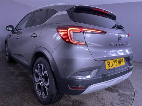 Renault Captur 1.6 E-TECH techno SUV 5dr Petrol Hybrid Auto Euro 6 (s/s) (145 ps) Cruise 14