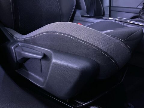 Vauxhall Mokka 1.2 Turbo Design SUV 5dr Petrol Manual Euro 6 (s/s) (130 ps) Alloy Wheels 26