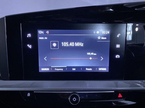 Vauxhall Mokka 1.2 Turbo Design SUV 5dr Petrol Manual Euro 6 (s/s) (130 ps) Alloy Wheels 30