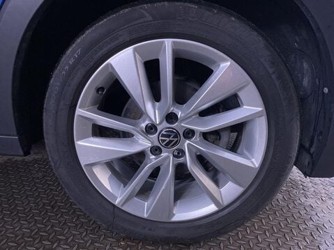 Volkswagen T-Cross 1.0 TSI SE SUV 5dr Petrol Manual Euro 6 (s/s) (95 ps) Air Con - Alloys Whee 12