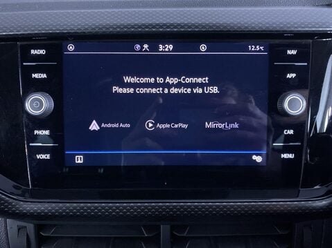 Volkswagen T-Cross 1.0 TSI SE SUV 5dr Petrol Manual Euro 6 (s/s) (95 ps) Air Con - Alloys Whee 33