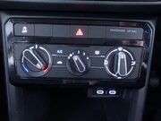 Volkswagen T-Cross 1.0 TSI SE SUV 5dr Petrol Manual Euro 6 (s/s) (95 ps) Air Con - Alloys Whee 31