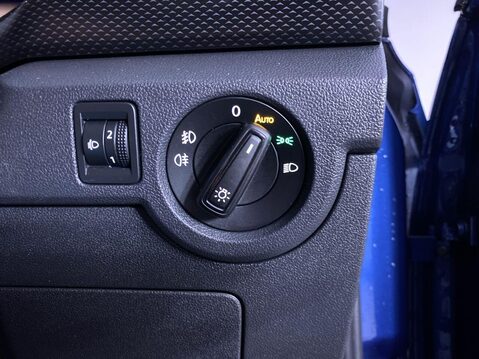 Volkswagen T-Cross 1.0 TSI SE SUV 5dr Petrol Manual Euro 6 (s/s) (95 ps) Air Con - Alloys Whee 23