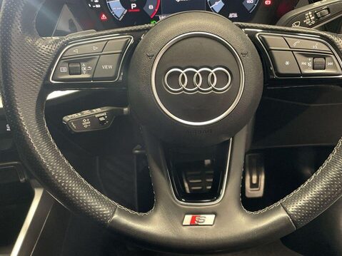 Audi A3 1.5 TFSI 35 S line Saloon 4dr Petrol S Tronic Euro 6 (s/s) (150 ps) Cruise 21