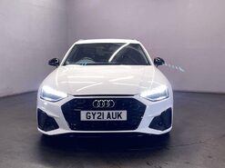 Audi A4 2.0 TDI 35 Black Edition Estate 5dr Diesel S Tronic Euro 6 (s/s) (163 ps) P
