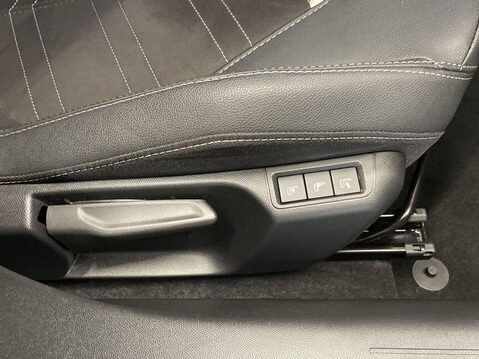 Vauxhall Corsa 1.2 Turbo Ultimate Hatchback 5dr Petrol Auto Euro 6 (s/s) (130 ps) Air Con 23