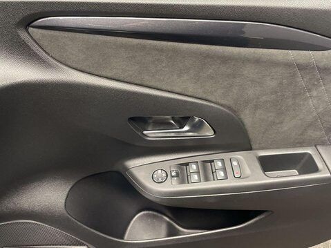 Vauxhall Corsa 1.2 Turbo Ultimate Hatchback 5dr Petrol Auto Euro 6 (s/s) (130 ps) Air Con 24