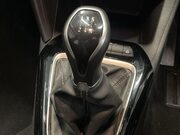 Vauxhall Corsa 1.2 SE Hatchback 5dr Petrol Manual Euro 6 (75 ps) Cruise Control - Service 19