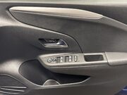 Vauxhall Corsa 1.2 SE Hatchback 5dr Petrol Manual Euro 6 (75 ps) Cruise Control - Service 23