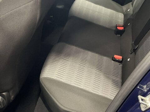 Vauxhall Corsa 1.2 SE Hatchback 5dr Petrol Manual Euro 6 (75 ps) Cruise Control - Service 18