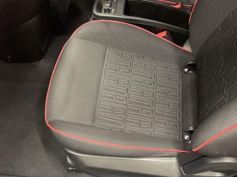 Fiat 500e C 42kWh RED Convertible 2dr Electric Auto (118 ps) Cruise Control - DAB Radi 17