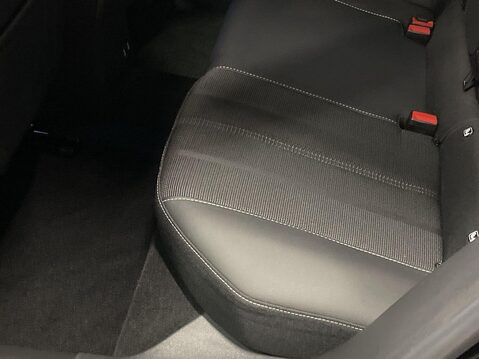 Vauxhall Mokka 1.2 Turbo Elite Edition SUV 5dr Petrol Manual Euro 6 (s/s) (130 ps) Cruise 18