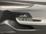 Vauxhall Mokka 1.2 Turbo Elite Edition SUV 5dr Petrol Manual Euro 6 (s/s) (130 ps) Cruise 25