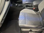 Volkswagen Golf 2.0 TSI R Hatchback 5dr Petrol DSG 4Motion Euro 6 (s/s) (320 ps) Cruise Co 17