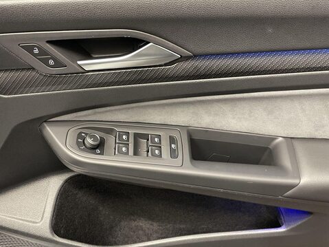 Volkswagen Golf 2.0 TSI R Hatchback 5dr Petrol DSG 4Motion Euro 6 (s/s) (320 ps) Cruise Co 24