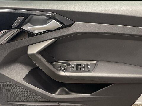 Audi A1 1.0 TFSI 25 S line Sportback 5dr Petrol Manual Euro 6 (s/s) (95 ps) Parking 23