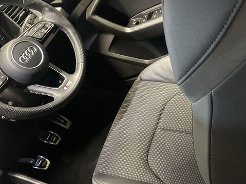 Audi A1 1.0 TFSI 25 S line Sportback 5dr Petrol Manual Euro 6 (s/s) (95 ps) Parking 15