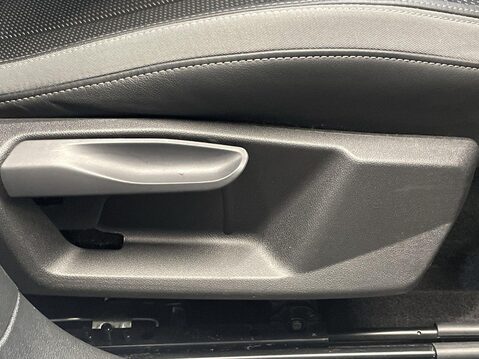 Audi A1 1.0 TFSI 25 S line Sportback 5dr Petrol Manual Euro 6 (s/s) (95 ps) Parking 22