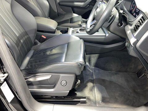 Audi Q5 2.0 TDI 40 Sport Sportback 5dr Diesel S Tronic quattro Euro 6 (s/s) (204 ps 5