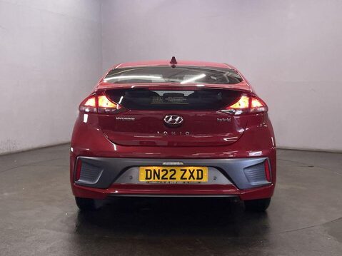 Hyundai IONIQ 1.6 h-GDi Premium SE Hatchback 5dr Petrol Hybrid DCT Euro 6 (s/s) (141 ps) 7
