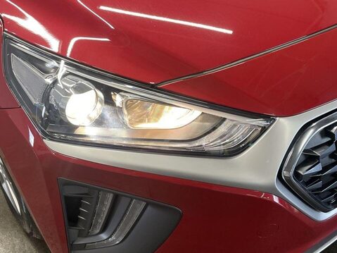 Hyundai IONIQ 1.6 h-GDi Premium SE Hatchback 5dr Petrol Hybrid DCT Euro 6 (s/s) (141 ps) 21