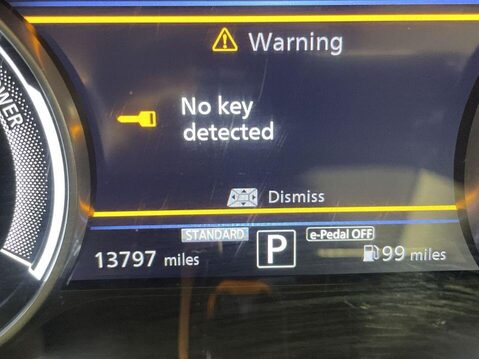 Nissan Juke 1.6 Tekna SUV 5dr Petrol Hybrid Auto Euro 6 (143 ps) Cruise Control - DAB 26