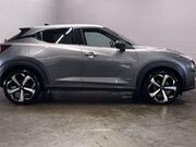 Nissan Juke 1.6 Tekna SUV 5dr Petrol Hybrid Auto Euro 6 (143 ps) Cruise Control - DAB 9