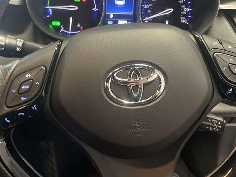 Toyota C-HR 1.8 VVT-h GR SPORT SUV 5dr Petrol Hybrid CVT Euro 6 (s/s) (122 ps) Alloys - 21