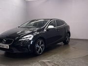 Volvo V40 2.0 T2 GPF R-Design Pro Hatchback 5dr Petrol Manual Euro 6 (s/s) (122 ps) P 4