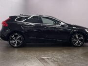 Volvo V40 2.0 T2 GPF R-Design Pro Hatchback 5dr Petrol Manual Euro 6 (s/s) (122 ps) P 9