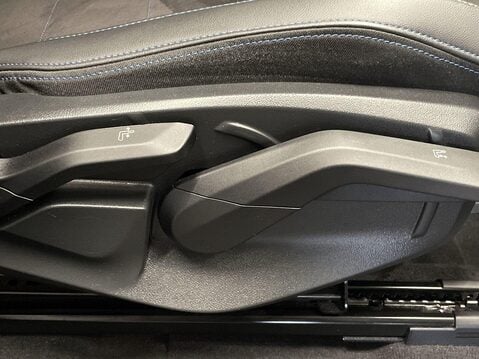 BMW Ix1 30 66.5kWh M Sport SUV 5dr Electric Auto xDrive (11kW Charger) (313 ps) Pro 24