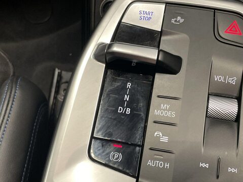 BMW Ix1 30 66.5kWh M Sport SUV 5dr Electric Auto xDrive (11kW Charger) (313 ps) Pro 20