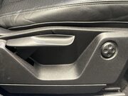 Audi Q2 1.5 TFSI CoD 35 S line SUV 5dr Petrol S Tronic Euro 6 (s/s) (150 ps) Parkin 24