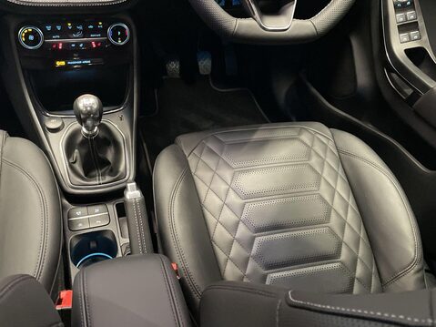 Ford Puma 1.0T EcoBoost MHEV ST-Line Vignale SUV 5dr Petrol Hybrid Manual Euro 6 (s/s 15