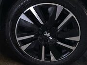 Peugeot 2008 1.2 PureTech GT Premium SUV 5dr Petrol Manual Euro 6 (s/s) (130 ps) Parking 12