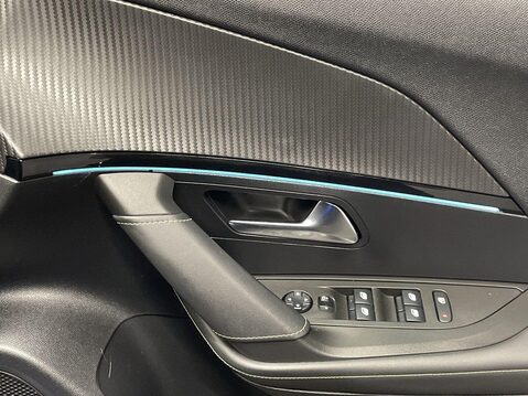 Peugeot 2008 1.2 PureTech GT Premium SUV 5dr Petrol Manual Euro 6 (s/s) (130 ps) Parking 23