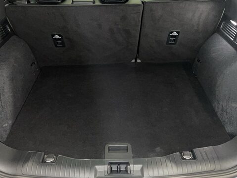 Ford Kuga 1.5T EcoBoost ST-Line X SUV 5dr Petrol Manual Euro 6 (s/s) (150 ps) Profess 13