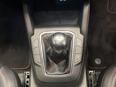 Ford Kuga 1.5T EcoBoost ST-Line X SUV 5dr Petrol Manual Euro 6 (s/s) (150 ps) Profess 21