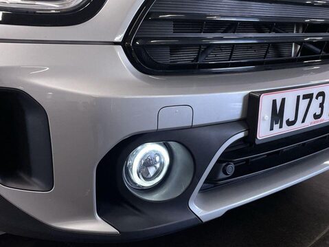 Mini Countryman 1.5 Cooper Exclusive SUV 5dr Petrol Steptronic Euro 6 (s/s) (136 ps) Revers 11