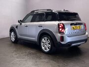 Mini Countryman 1.5 Cooper Exclusive SUV 5dr Petrol Steptronic Euro 6 (s/s) (136 ps) Revers 6