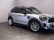 Mini Countryman 1.5 Cooper Exclusive SUV 5dr Petrol Steptronic Euro 6 (s/s) (136 ps) Revers 1